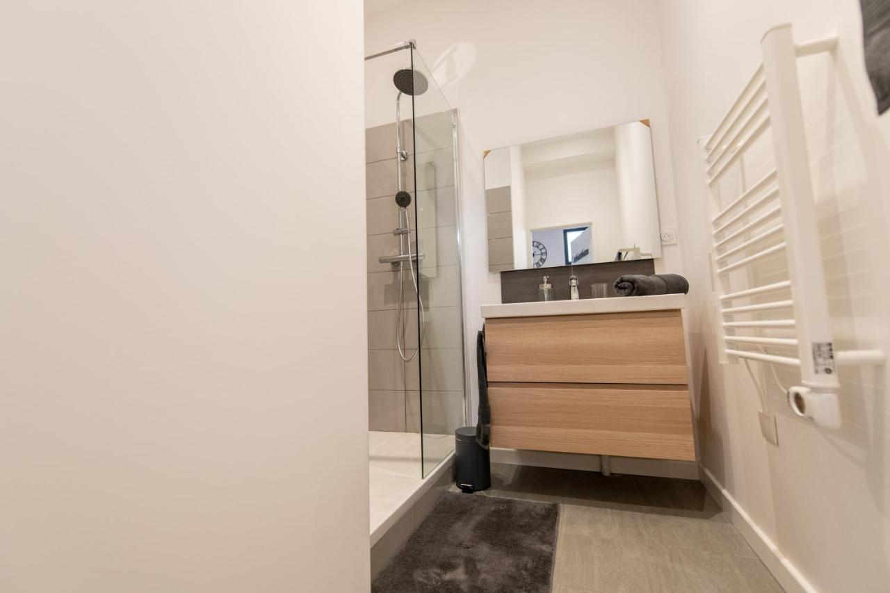 Kasa Loft Centre 2 - Wifi Et Tv - Confortable Et Stationnement Gratuit A Proximite Saint-Etienne  Exterior foto